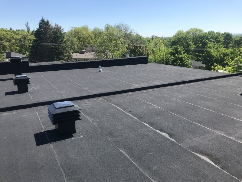 Roofer Quebec